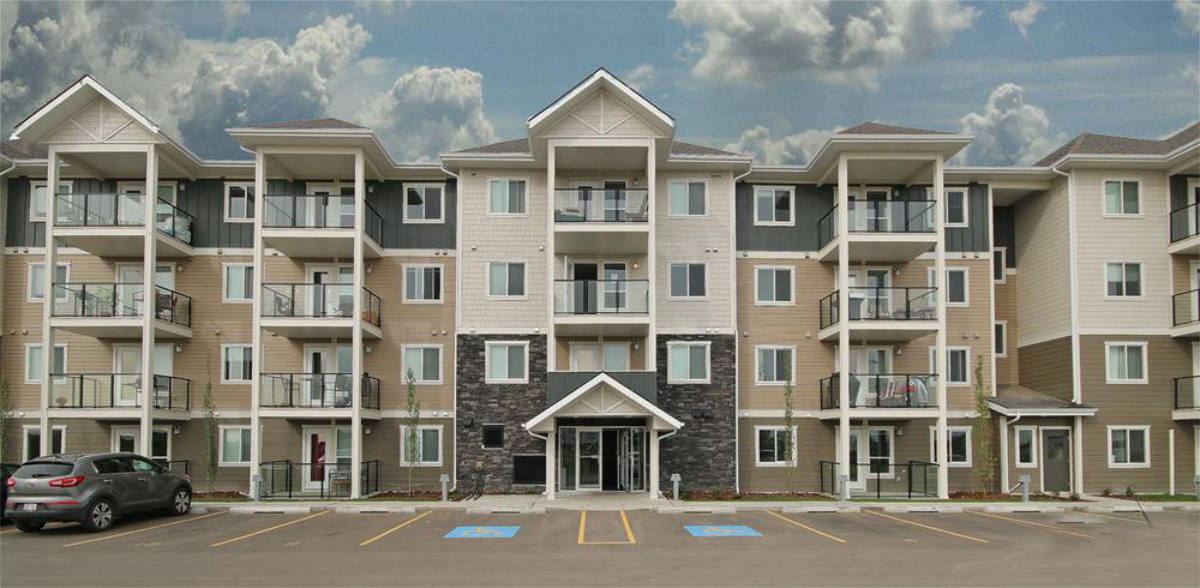 photo of the Lake Street Apartments in Red Deer, AB